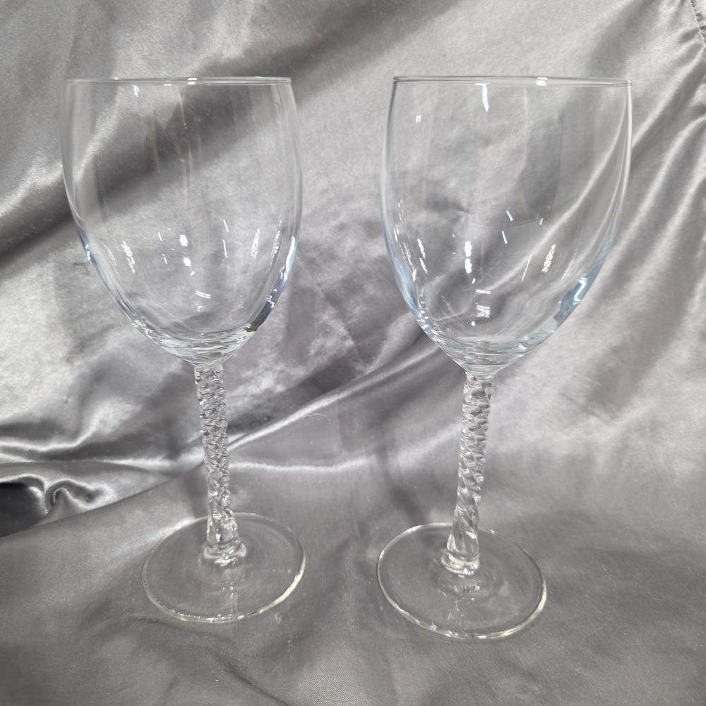 Vintage Style Twisted Rope Stem Clear Glass Wine Goblets Set of 2